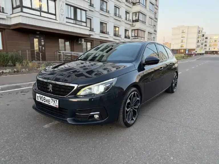 Пежо 308 2018 г. В. 1.5 дизель, механика. Пробег 134 000 км. Технически и внешне авто не требует вложений. Недавно поменян комплект грм с помпой.
В автомобиле работает все ! Много приятных опций, автоскладывание зеркал, carplay, функция стартстоп, навигация. На красивых 18 литых дисках. Юридически все стерильно.
Присутствует адекватный торг у капота.
Цена : 1 370 000₽
Авто в мариуполе
Телефон для связи +7(949)558-51-69 - фотография - 1