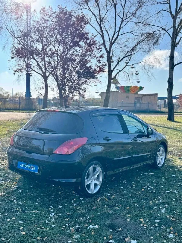 🦁 Peugeot 308
💰Цена: 410 000р
🏢Город: мариуполь
📅Год выпуска: 2008
🧾Пробег: 229 132 км.
⚙️Двигатель: 1.6
⛽Топливо: бензин
⚙️Кпп: автомат
📞 Телефон:
+7-949-727-41-51
+7-949-551-91-52
+7-989-263-55-56
💾 Описание:
👌 Городской хэтчбек идеально подойдёт на каждый день начинающему водителю. Надежный двигатель без расхода масла в паре с классическим автоматом. Кузов крепкий, не гнилой.
✅ Двигатель и акпп контрактные с минимальным пробегом, турбина новая.
✅ Двухзонный климат контроль морозит шикарно, коробка автомат переключает идеально, подушки безопасности, полный электропакет, гур, abs, центральный замок, подогрев сидений, android магнитола с камерой заднего вида, оригинальные литые диски на новой резине.
Улица шевченко 2️⃣6️⃣9️⃣ - фотография - 6