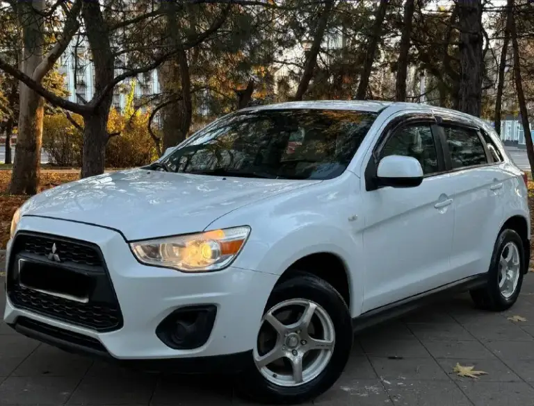 Продам mitsubishi asx
Год выпуска:2015
Обьем двигателя:1.6
Кпп механика
Родной пробег 136.000
Авто без дтп
Комфортабельный, вместительный надёжный японский кроссовер
Авто в идеальном внешнем и техническом состояние,
Мотор коробка 5+ готов на любую проверку на сто
Комплектация полная :бортовой компьютер, полный мульти руль, круиз контроль, подогрев сидений, кондиционер, электро зеркала, ,парктроник, камера заднего вида, хорошая акустика, два комплекта резины с дисками! Полный комплект ключей
Складывающие сидение
Комфортный багажник
За машиной очень ухаживали
Есть все необходимое для комфортного вождения.
Этa мaшинa oчень достойный вариант, для любой мecтнoсти! Экономичный, шустpый и самоe вaжнoe надёжный! Кроссовер
Очень надeжные японскиe мoтopы, которые отлично сочетаются с механической коробкой передач
+79495278015
Цена 1.040.000 - фотография - 2