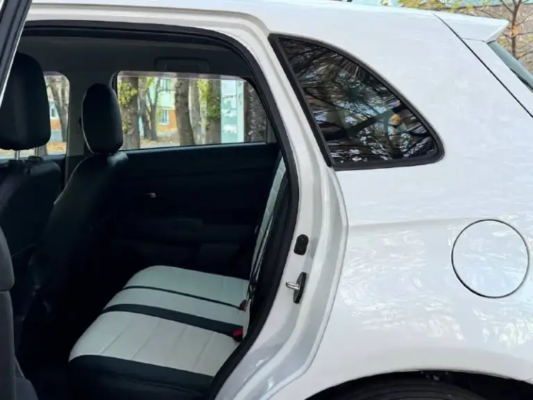 Продам mitsubishi asx
Год выпуска:2015
Обьем двигателя:1.6
Кпп механика
Родной пробег 136.000
Авто без дтп
Комфортабельный, вместительный надёжный японский кроссовер
Авто в идеальном внешнем и техническом состояние,
Мотор коробка 5+ готов на любую проверку на сто
Комплектация полная :бортовой компьютер, полный мульти руль, круиз контроль, подогрев сидений, кондиционер, электро зеркала, ,парктроник, камера заднего вида, хорошая акустика, два комплекта резины с дисками! Полный комплект ключей
Складывающие сидение
Комфортный багажник
За машиной очень ухаживали
Есть все необходимое для комфортного вождения.
Этa мaшинa oчень достойный вариант, для любой мecтнoсти! Экономичный, шустpый и самоe вaжнoe надёжный! Кроссовер
Очень надeжные японскиe мoтopы, которые отлично сочетаются с механической коробкой передач
+79495278015
Цена 1.040.000 - фотография - 6
