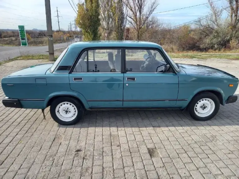 Продам ваз 2107
Год выпуска 2004
Авто в отличном состоянии вложений не каких не требует
Реальный пробег 55 000
Газ-бензин газ зарегистрирован
Остекление родное, один хозяин гаражное хранение в дтп не участвовала
Цена:275 000 руб торг
Остальные вопросы по телефону
+7-949-383-52-74 - фотография - 2
