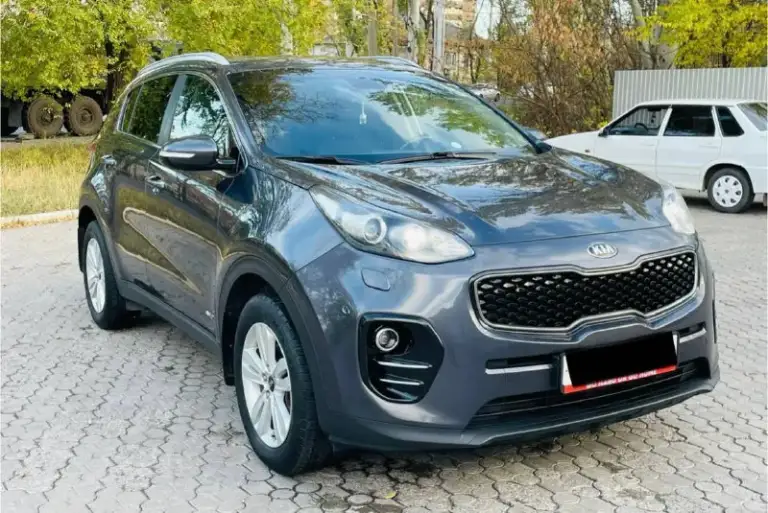 Очень срочная
Продажа авто срочно очень
Официальный дилерский автомобиль
Красивый удобный комфортабельный
Kia sportege 4 поколение рейсталинг
Эксплуатация с 2018 года
Двигатель 2.0 бензин атмо
Коробка автоматическая
Пробег родной 107 тыс км
В оригинале
В родном окрасе без дтп !!!
Стекла все родные включая лобовое редко !!!
В ближайшем времени не требует вложений !!!
Максимальная комплектация fifa,
Ухоженный салон достойный,
Датчики света, и дождя,
Подогревы всех сидений,
Подогрев зеркал и стекл,
Полный электропакет,
Большая мультимедиа,
Блютус громкая связь,
Бесключевой stsrt-stop,
Новые летние шины,
Новые зимнее шины,
Два пульта два ключа,
Сервисные книжки,
Полное то масла фильтра,
И многое другое !

С документами полный порядок,
Могу присутствовать
В мрэо для,
Полного переоформления,
Автотека полностью зеленая
Кто заинтересован достойным автомобилем
Приезжайте на осмотр останетесь довольны
Цена 1885:000 тыс рублей
! Достойный !
Очень срочно
Звоните номер
+79493969855 Руслан - фотография - 2