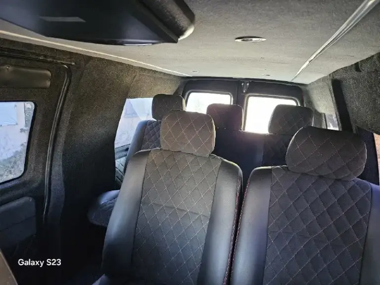 Доброго дня!
Продаю своего помощника и трудягу.
Peugeot expert, 2004г. В. , 2.0 hdi, 450к пробега. Цена - 700 000 руб.
Авто в идеальном техническом состоянии (несмотря на возраст и пробег). Кондей работает, музыка - на андроид, ходовка очень мягкая. Владею 13 лет. Использую только для дальних поездок. Из последних вложений - замена коробки (два года назад). Разумный и обоснованный торг приветствуется.
Осмотр дебальцево. : +7(949)815-61-10
Приезжайте, смотрите, не разочаруетесь.

📞 Звоните: +7(949)8156110 - фотография - 7