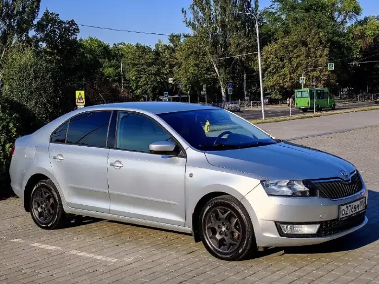 Skoda rapid 2016
1.6 Мкпп
Пробег 169 тыс. Км родной!!
Без дтп
Собственник, 2 ключа
Автомобиль а отличном состоянии - эстетическом и техническом. Салон чистый. Ремонтов и обслуживания не требует. За машиной хорошо слежу.
Хорошая комплектация:
Abs, airbags, кондиционер, подогрев сидений и зеркал, мультируль, 4 эсп, родная мультимедия с экраном, led фары и туманки, титановые диски электрозеркала, парктроник.
Донецк, 950 тыс, торг
+79493312011 - фотография - 3