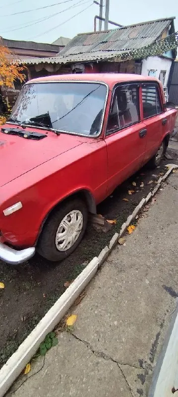 Продам ваз21013 состояние кузова средняя, двигатель живой масло не ест, много чего делалось по авто, так же много новых запчастей, кпп новая 5 ступенчатая. Два комплекта резины лето (новая этого года), зимняя отходила один сезон, передние сиденья новые от ваз 2107.не плохая музыка, в авто стоит газ вписан, установлен фаркоп. Цена 100.000р. Торг +79494280850
📞 Звоните: +7(949)4280850 - фотография - 1