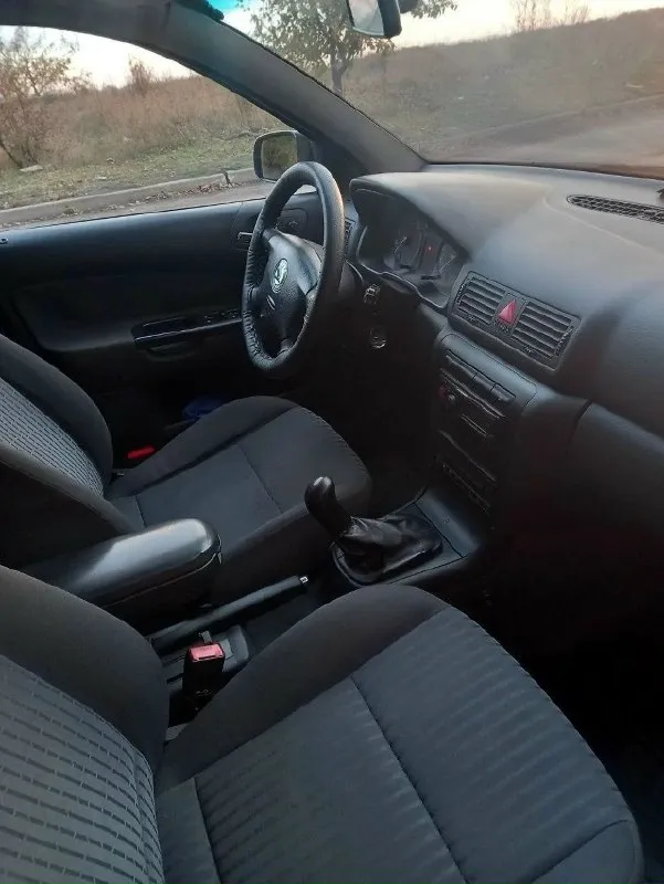 Продам skoda octavia tur 1.8t 150л. С. Skoda октавия турбина дует пробег 290000 цена 510000торг климат контроль (кондей заправлен) 4 эл подъёмника зимняя резина в подарок из нового: шрусы, интеркулер, сцепление, подушки двигателя, фильтра, масло в коробке, масло в двигателе, колодки, частично перебрана ходовка находится в шахтёрске с переоформлением +79494628534 +79494628626
📞 Звоните: +7(949)4628534 - фотография - 2