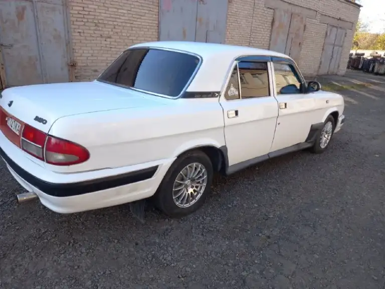 Продам газ 3110 год 2001. Пробег 213500 км. Мотор 2,5 16 кл. Кпп 5 ск. Два комплекта колёс, зимние колёса с шипами. Два комплекта ключей и сигнализация с обратной связью. Недавно поменяны все рабочие жидкости, патрубки, шланги, помпа, катушки зажигания с проводами, выхлопная, тормозные колодки с дисками, рулевые тяги и амортизаторы. Есть электро-стекло-подъёмники, обогрев стекла, регулировка поясничной поддержки и мягкий пластик на торпедо. А прямой карданный вал уменьшает количество вибраций, что придаёт больше комфорта при езде в просторном салоне автомобиля с большим багажником, а сочетание мотора с 5и скоростной кпп делает это экономнее. Цена 250000 рос. Руб. Авто в г. Шахтёрск, +7 949 377 42 18
📞 Звоните: +7(949)3774218 - фотография - 1