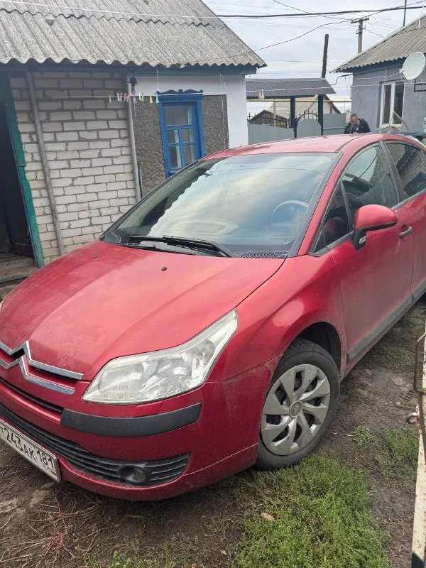 Продаю свой личный автомобиль citroen с4 2007год, мотор 1,6.16 клапанный
Кузов в родной краске, ни одна деталь не крашеная, кузов ацынкованый,
Автомобиль без вложений
Есть жизниненные моменты, немного полез лак,
Цена -430
+79592234395
📞 Звоните: +7(959)2234395 - фотография - 2