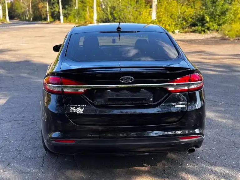 Продам ford fusion (north america) 2018 г. В. , двигатель 1.5 ecoboost (181 л. С. ). Низкий пробег оригинальный - 31000. 6-ти ступенчатая коробка автомат (aisin). Авто старт/стоп на светофорах, мультируль, кожаный салон, регулировка водительского сиденья в 10 направлениях, круиз контроль, климат контроль, качественная музыка, камера заднего вида, парктроники
Цена 1550000 руб. Торг.
Возможен обмен !!
Все вопросы по телефону +79494126265 - фотография - 6