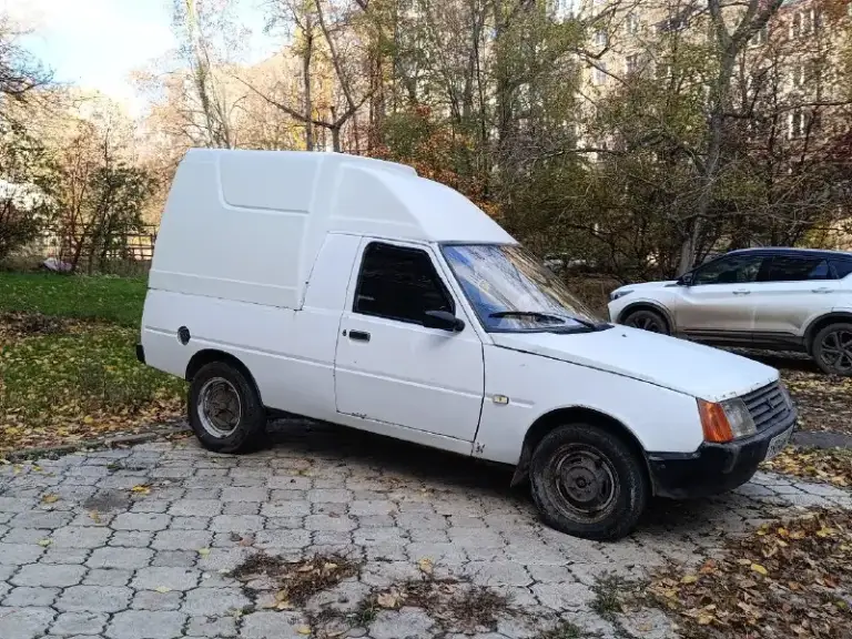 Продам таврию в хорошем состоянии, машина полностью обслужена, на смотрины не езжу, небольшой торг уместен. После капиталки, кпп не хрустит и не выбивает, по ходовке все отлично. Днище без гнили и ржавчины, есть небольшие рыжики по краске, но это абсолютно не критично. К ней отдам немного запчастей и небольшое количество запасных штампов колёсных. Я хозяин, оформление без проблем. +79493112929 олег
📲 Tg: barbate beast
📞 Звоните: +7(949)3112929 - фотография - 1