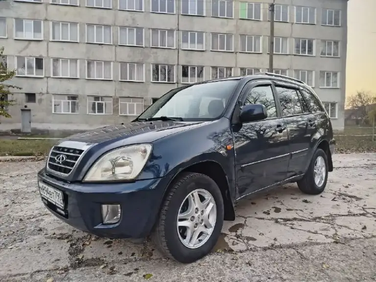 🚗 Продам автомобиль 🚗
Chery tiggo
Чери тигго
▶️ Год выпуска: 2010 г. В.
▶️ Пробег: 205.000 км.
Подтверждён автотекой!!!
▶️ Объём двигателя: 1.8 л. , 132л. С.
Расход 7.5-8.5 л.
✅ Сервисная книга!!!
      2 Ключа
ℹ️ описание:
✅ Автомобиль в очень хорошем состоянии.
✅ Двигатель, кпп на отлично!
✅ Красивый цвет
.. . I> салон чистый, ухоженный.
🔥Комплектация люкс
--Кондиционер--
• Есп 4 шт
• Эур
-Подогрев сидений
-Подогрев заднего стекла
-Подогрев зеркал
- Абс
- Люк_работает!!!!
Регулировка зеркал
Все стекла родные!!!
Лобовое родное
Без дтп!!!
Работает каждая кнопочка
Предоставляю видео обзор автомобиля по требованию!
🏛 Юридически автомобиль чист, никаких штрафов и запретов!
💰 Цена: 380.000 рублей
            Тогр на месте!!!
🏢 Осмотр: г. Амвросиевка.
По договору могу приехать к вам.
☎ Телефон для связи:    +79493843260
+79493391770
Вацап, телеграмм на номере
Звоните, пишите!!!телефон работает всегда. ..!!!!
📲 Tg: @autokey180
📞 Звоните: +7(949)3843260 - фотография - 1