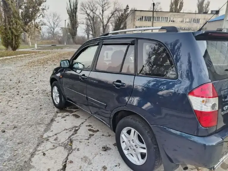 🚗 Продам автомобиль 🚗
Chery tiggo
Чери тигго
▶️ Год выпуска: 2010 г. В.
▶️ Пробег: 205.000 км.
Подтверждён автотекой!!!
▶️ Объём двигателя: 1.8 л. , 132л. С.
Расход 7.5-8.5 л.
✅ Сервисная книга!!!
      2 Ключа
ℹ️ описание:
✅ Автомобиль в очень хорошем состоянии.
✅ Двигатель, кпп на отлично!
✅ Красивый цвет
.. . I> салон чистый, ухоженный.
🔥Комплектация люкс
--Кондиционер--
• Есп 4 шт
• Эур
-Подогрев сидений
-Подогрев заднего стекла
-Подогрев зеркал
- Абс
- Люк_работает!!!!
Регулировка зеркал
Все стекла родные!!!
Лобовое родное
Без дтп!!!
Работает каждая кнопочка
Предоставляю видео обзор автомобиля по требованию!
🏛 Юридически автомобиль чист, никаких штрафов и запретов!
💰 Цена: 380.000 рублей
            Тогр на месте!!!
🏢 Осмотр: г. Амвросиевка.
По договору могу приехать к вам.
☎ Телефон для связи:    +79493843260
+79493391770
Вацап, телеграмм на номере
Звоните, пишите!!!телефон работает всегда. ..!!!!
📲 Tg: @autokey180
📞 Звоните: +7(949)3843260 - фотография - 2