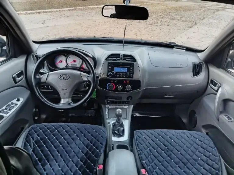 🚗 Продам автомобиль 🚗
Chery tiggo
Чери тигго
▶️ Год выпуска: 2010 г. В.
▶️ Пробег: 205.000 км.
Подтверждён автотекой!!!
▶️ Объём двигателя: 1.8 л. , 132л. С.
Расход 7.5-8.5 л.
✅ Сервисная книга!!!
      2 Ключа
ℹ️ описание:
✅ Автомобиль в очень хорошем состоянии.
✅ Двигатель, кпп на отлично!
✅ Красивый цвет
.. . I> салон чистый, ухоженный.
🔥Комплектация люкс
--Кондиционер--
• Есп 4 шт
• Эур
-Подогрев сидений
-Подогрев заднего стекла
-Подогрев зеркал
- Абс
- Люк_работает!!!!
Регулировка зеркал
Все стекла родные!!!
Лобовое родное
Без дтп!!!
Работает каждая кнопочка
Предоставляю видео обзор автомобиля по требованию!
🏛 Юридически автомобиль чист, никаких штрафов и запретов!
💰 Цена: 380.000 рублей
            Тогр на месте!!!
🏢 Осмотр: г. Амвросиевка.
По договору могу приехать к вам.
☎ Телефон для связи:    +79493843260
+79493391770
Вацап, телеграмм на номере
Звоните, пишите!!!телефон работает всегда. ..!!!!
📲 Tg: @autokey180
📞 Звоните: +7(949)3843260 - фотография - 9