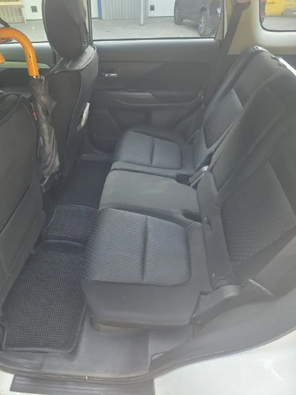 Продам!
Мицубиси аутлендер, 2.4 cvt, 2013г. Бензин. Установлено гбо на 70л. Полный привод. Пробег 154тыс. Один хозяин с автосалона. Регистрация 180 регион.
- Двигатель обработан "нано протэк"
- Капот оборудован гидростойками + освещение подкапотного пространства
- Диодные фары дальнего света
- Основные туманки диод-линза + доп. Туманки диодные
- Мощные электро сигналы + воздушные дудки
- Камера заднего вида + парктроник перед+зад
- Видеорегистратор трехзонный- перед, зад, салон
- Установлен планшет с навигатором вместо штатной магнитолы
- В багажнике доп. Гнездо прикуривателя + освещение
- Кузов - обработка скрытых плоскостей + арки - пушечным салом
Осмотр г. Донецк. Киевский район.
Цена 1500000р
Тел. : +79493060077 - фотография - 7