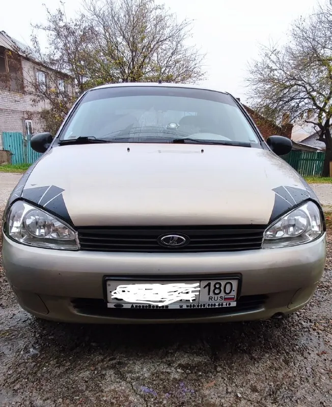 Продам ваз 11830 - калина
Год- 2006
Стёкла все родные, включая лобовое
Печка жарит, в салоне ташкент
Эур, 2 электро стеклоподъёмника
Простенькая музыка есть
Днище, лонжероны, стаканы, пороги целые, родные  !
1.6  8 V самый неприхотливый( клапана не гнёт)
Газ -евро 4  вписан -что  сейчас актуально с ценами на бензин 27р или 80р за литр.
Форсунки промыты- на бензине тоже норм едет
Фильтра все заменены
Фаркоп- вписан
Заменены оба радиатора
Все патрубки новые
Антифриз новый
Ходовая мягкая
Шаровые поменял
Масло заменил  в кпп и е
Работает отлично, масло не ест
Кпп  все передачи включаются мягко, без хрустов
Сигнализация с обратной связью
Центральный замок
Доводчики стёкол
Аккумулятору пол года всего.
Два ключа
Колеса  литьё r 14 с новой резиной
Я хозяин по тп, продажа только с переоформлением ❗
Машина находится в мариуполе
Езжу на ней каждый день
Остальные вопросы в л/с или по телефону +79490069565
Цена : 330 тыс. Адекватный то
📲 Tg: @shadowmri
📞 Звоните: +7(949)0069565 - фотография - 3