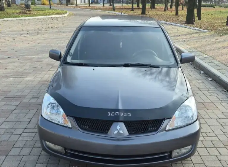 ‼️ В продаже mitsubishi lancer 9. Механика.

Mitsubishi lancer 9 — это легендарный автомобиль, созданный для тех, кто ценит комфорт и качество.

Он оснащен двигателем объемом 1,6 литра и мощностью 98 лошадиных сил, который обеспечивает равномерную работу и не требует дополнительного обслуживания. Ходовая часть также на высшем уровне: ни дребезга, ни стука.

Кузов находится в хорошем состоянии для своего возраста, без каких-либо серьёзных дефектов. Пробег составляет 250 000 км, что свидетельствует о том, что автомобиль прошел необходимое обслуживание и готов к эксплуатации.

Салон чистый и опрятный, что делает его удобным для длительных поездок и семейных путешествий. Багажник также порадует вас своей просторностью. Кондиционер в рабочем состоянии обеспечивает дополнительный комфорт в салоне.

Этот автомобиль не требует дополнительных вложений, что позволяет вам сразу же приступить к его эксплуатации.
499 999 ₽ Донецк
+79496376126
+79493129059 - фотография - 1