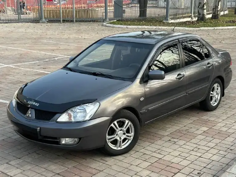 ‼️ В продаже mitsubishi lancer 9. Механика.

Mitsubishi lancer 9 — это легендарный автомобиль, созданный для тех, кто ценит комфорт и качество.

Он оснащен двигателем объемом 1,6 литра и мощностью 98 лошадиных сил, который обеспечивает равномерную работу и не требует дополнительного обслуживания. Ходовая часть также на высшем уровне: ни дребезга, ни стука.

Кузов находится в хорошем состоянии для своего возраста, без каких-либо серьёзных дефектов. Пробег составляет 250 000 км, что свидетельствует о том, что автомобиль прошел необходимое обслуживание и готов к эксплуатации.

Салон чистый и опрятный, что делает его удобным для длительных поездок и семейных путешествий. Багажник также порадует вас своей просторностью. Кондиционер в рабочем состоянии обеспечивает дополнительный комфорт в салоне.

Этот автомобиль не требует дополнительных вложений, что позволяет вам сразу же приступить к его эксплуатации.
499 999 ₽ Донецк
+79496376126
+79493129059 - фотография - 6