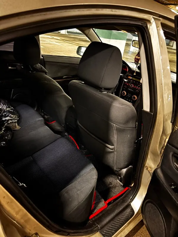 Продается mazda 3 2004 год
Пробег 240.000
Двигатель 1.6,
Масло не ест, работает отлично
Коробка автомат, работает отлично
Кондиционер
Электрорегулировка зеркал
Подогрев сидений
Состояние на фото
Юридически чистая
385 000 Р. Торг
Номер для связи
+79281533828
📞 Звоните: +7(928)1533828 - фотография - 8