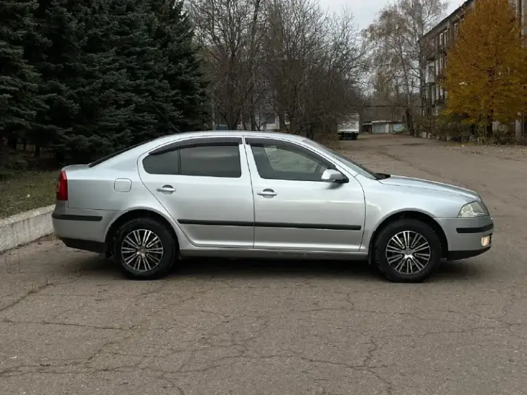 Продам skoda octavia а5
2008Года выпуска
Мотор 1.8
Кпп механика 6-ст
В хорошем состоянии, без гнили и ржавчины
Хорошая комплектация.
Работает абсолютно всё. Мотор bzb, цепь в превосходном состоянии не растянутая.
730.000Руб

Вопросы по телефону.
+79490241222 - фотография - 4