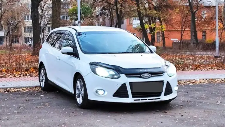 Продаю ford focus 3 рестайлинг /2012/2.0. Автомат🚘
Пробег215.000✅
В хорошем состояние!✅
По кузову без рыжиков и гнили✅
Двигатель в норме, работает ровно и четко масло не ест✅
Коробка в норме ✅
Ходовая обслужена✅
Все масла фильтра и жидкости менялись в вовремя✅
Автомобиль достоин вашего внимания.
Осмотр г. Донецк
Цена:685.000💸
Торг у капота❗️
Возможен обмен на авто дешевле !
Связь: +79495059696 - фотография - 9