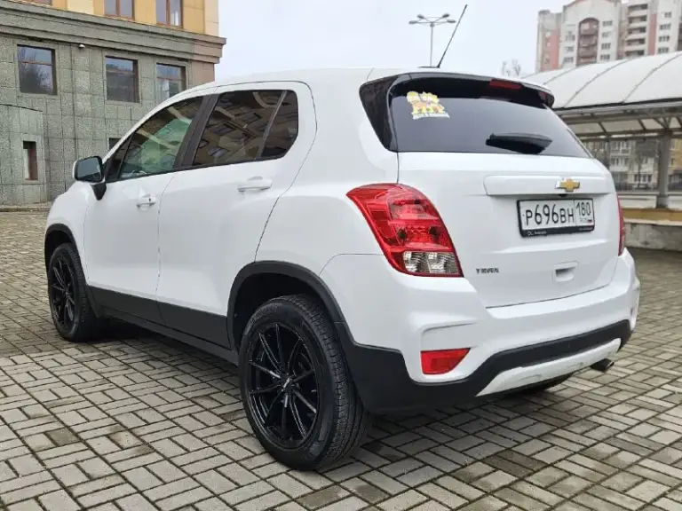 Chevrolet trax
2019Г
1,4 Акпп
85Т км 
Авто в отличном состоянии.
Без дтп, полностью в родном окрасе.
1,490Млн руб
9495213411 - фотография - 5