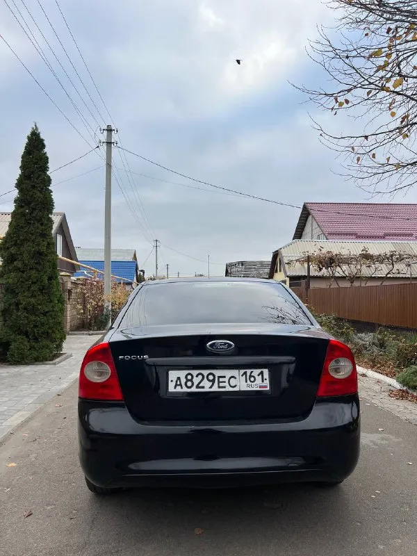 Продам ford focus 2 рестайлинг
Год: 2009
Двигатель 1.8 125лс работает отлично, расход масла отсутствует, кап ремонт делался 35т назад! Ходовая часть без нареканий, кузов в очень достойном состоянии, без гнили и рыжиков днище и пороги отличные, безопасность на месте в серьезных дтп не был! Комплектация с кондиционером, 4 стеклоподьемника с автодоводчиками, эл. Зеркала, бортовой компьютер, эл. Рег фар, центральный замок, свежая летняя резина, зимние колеса в комплекте с машиной! 3 ключа, документы чистые без штрафов и запретов. Автомобиль обслужен и не требует вложений!
Торг есть
Цена: 565000
📍Мариуполь
📞+79496463727 - фотография - 5