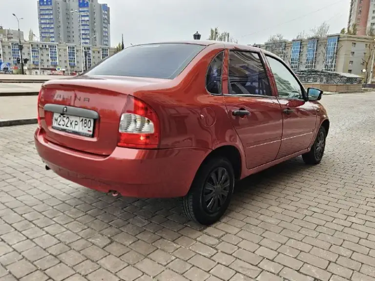 Lada kalina
2005Г
1,6 Бенз
208Т км родной
Авто без дтп, в родном окрасе, стекла родные.
Мотор не дымит, без расхода масла.
За последние полгода была сделана ходовая, куплена новая резина с дисками, установлена магнитола андроид и новые колонки(перед 16см, зад овалы), сделан свет( дхо, бегущий воротник, led ближний и туманки), полировка кузова.
Делать ничего не надо, сел поехал.
2 Комплекта резины.
270Т руб
+79493529077 - фотография - 4