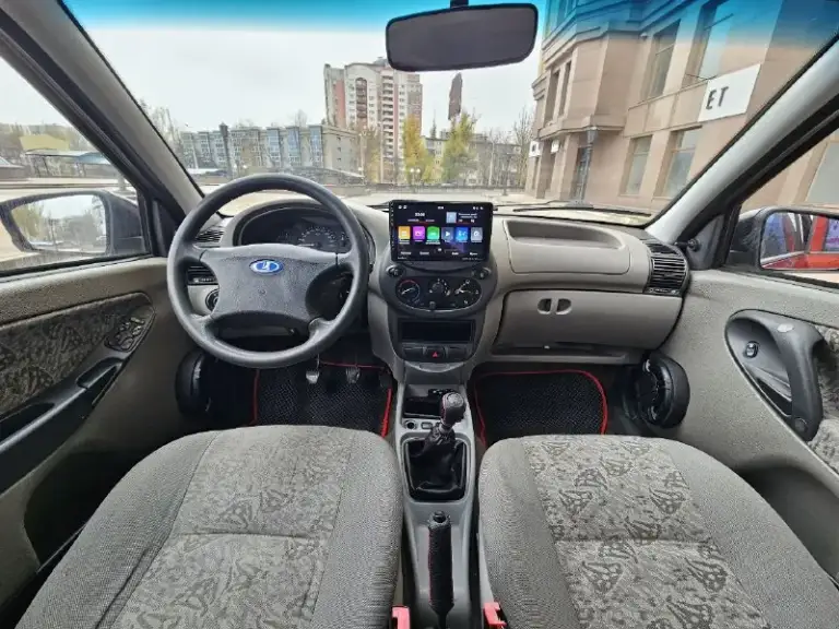 Lada kalina
2005Г
1,6 Бенз
208Т км родной
Авто без дтп, в родном окрасе, стекла родные.
Мотор не дымит, без расхода масла.
За последние полгода была сделана ходовая, куплена новая резина с дисками, установлена магнитола андроид и новые колонки(перед 16см, зад овалы), сделан свет( дхо, бегущий воротник, led ближний и туманки), полировка кузова.
Делать ничего не надо, сел поехал.
2 Комплекта резины.
270Т руб
+79493529077 - фотография - 7