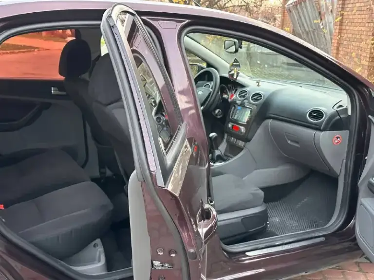 🚗 Продам автомобиль ford focus 2 рейстайлинг
▶️ Год выпуска: 2008
▶️ Объём двигателя:1.8
▶️ Механика
▶️ Комплектация чиа полная
ℹ️ описание:
✅ Автомобиль в хорошем состоянии.
✅Пробег 178.000
✅ Автомобиль без дтп, зеленая автотека и соответсвенно весь кузов и железо ровное!
✅ Авто обслужено!
Не дымит, масло не ест, едет очень бодро.
Машина внешне в отлично состояние, без рыжиков гнили и т д.
Вин читается.
На любые проверки за ваш счет - готов.
🏛 Юридически автомобиль чист, без штрафов
💰 Цена🔥:615.000 рублей
Торг у капота
🏢 Осмотр: донецк
☎ Более подробно по номеру телефона: +79494592618
📲 Tg: александр
📞 Звоните: +7(949)4592618 - фотография - 10