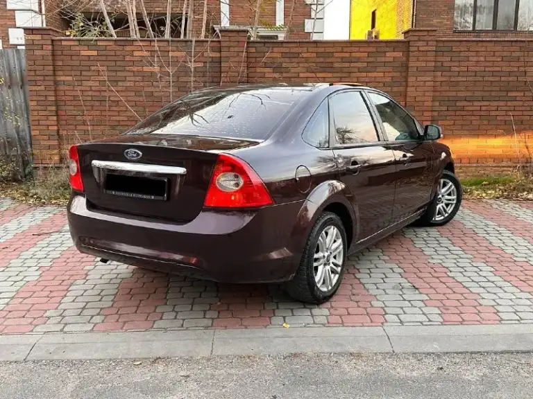 🚗 Продам автомобиль ford focus 2 рейстайлинг
▶️ Год выпуска: 2008
▶️ Объём двигателя:1.8
▶️ Механика
▶️ Комплектация чиа полная
ℹ️ описание:
✅ Автомобиль в хорошем состоянии.
✅Пробег 178.000
✅ Автомобиль без дтп, зеленая автотека и соответсвенно весь кузов и железо ровное!
✅ Авто обслужено!
Не дымит, масло не ест, едет очень бодро.
Машина внешне в отлично состояние, без рыжиков гнили и т д.
Вин читается.
На любые проверки за ваш счет - готов.
🏛 Юридически автомобиль чист, без штрафов
💰 Цена🔥:615.000 рублей
Торг у капота
🏢 Осмотр: донецк
☎ Более подробно по номеру телефона: +79494592618
📲 Tg: александр
📞 Звоните: +7(949)4592618 - фотография - 3