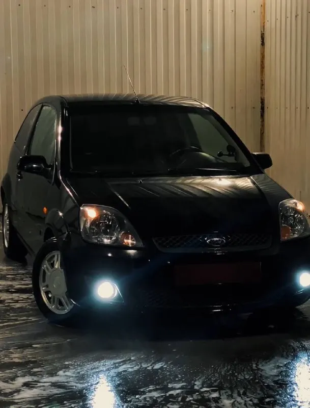 Ford fiesta mk5 2007г 1.6 5 ступка
В максимальной комплектации: регулировка зеркал, 2 стеклоподъемника с водительским автоматическим, подогрев заднего стекла
Кондиционер, гур
Ходовка в отличном состоянии, не гремит не стучит ничего, поменяны масла в моторе и в гуре 1000км назад так же заменен антифриз
Масло не ест, по кузову не гнилой, дно целое мелкие сколы имеются
Салон в хорошем опрятном состоянии
Переоформление в мрэо без проблем
По документам чистая
Цена 360.000₽ торг
+79494300838
📞 Звоните: +7(949)4300838 - фотография - 5