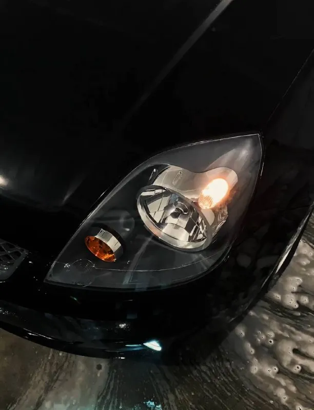Ford fiesta mk5 2007г 1.6 5 ступка
В максимальной комплектации: регулировка зеркал, 2 стеклоподъемника с водительским автоматическим, подогрев заднего стекла
Кондиционер, гур
Ходовка в отличном состоянии, не гремит не стучит ничего, поменяны масла в моторе и в гуре 1000км назад так же заменен антифриз
Масло не ест, по кузову не гнилой, дно целое мелкие сколы имеются
Салон в хорошем опрятном состоянии
Переоформление в мрэо без проблем
По документам чистая
Цена 360.000₽ торг
+79494300838
📞 Звоните: +7(949)4300838 - фотография - 6