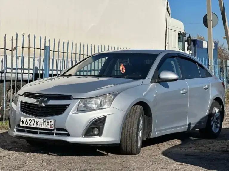 🚗 Продам автомобиль chevrolet cruze ▶️ год выпуска: 2013 ▶️ объём двигателя: 1.8 ▶️ кпп:автомат ▶️ комплектация: полная ℹ️ описание: ✅ автомобиль в хорошем состоянии. ✅ родной пробег 207 000 ✅ автомобиль без дтп, ✅ авто обслужено! Мотор не дымит, масло не ест, едет очень бодро. Коробка переключается идеально машина внешне в отлично состояние, нет вмятин, рыжиков, гнили и т д. Вин читается. На любые проверки за ваш счет - готов. 🏛 юридически автомобиль чист, без штрафов 💰 цена:770 000 рублей торг у капота 🏢 осмотр: макеевка ☎ более подробно по номеру телефона: +7 (949) 606-98-71
📞 Звоните: +7(949)6069871 - фотография - 7
