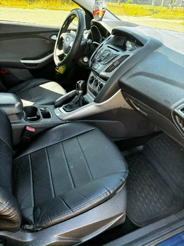 Продам ford фокус 3 2012 г. В. Двигатель 1.6 механика (105л. С. ) пробег на приборной панели 337 тыс. Км, по факту около 200 тыс. Км!, т. К. Приборка была заменена в 2023 году, в отчете автотеки виден скачёк, отчет скину. Кузов весь в родном окрасе, за исключением правого заднего крыла. Стекла все родные, на лобовом имеется трещина. Две тысячи назад, замена масла и фильтров. Двигатель работает ровно коробка переключается плавно кондиционер, печка работают отлично авто на ходу каждый день евро 4, полного баллона хватает на 450км/1300₽ +- полное переоформление в мрэо цена 700к, торг у капота +79495727876 кирилл енакиево
📞 Звоните: +7(949)5727876 - фотография - 5