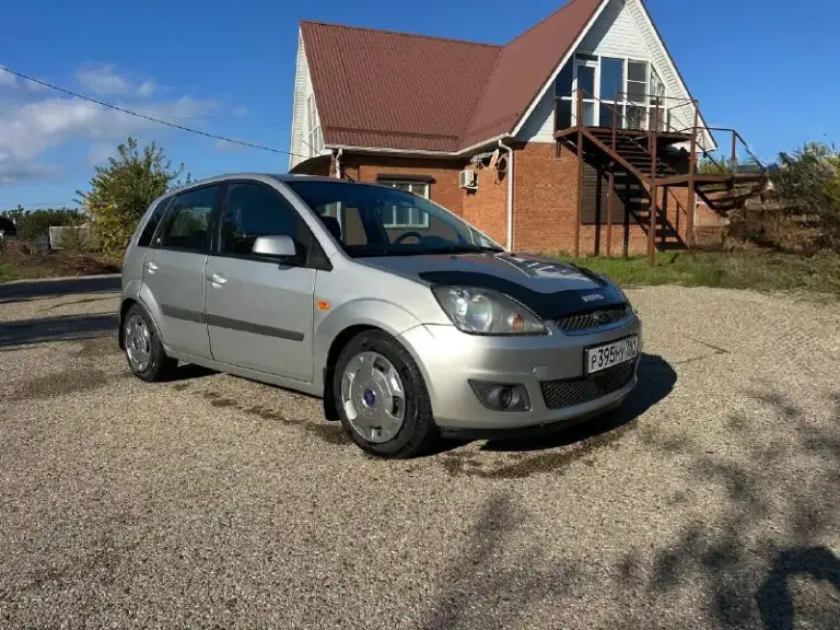 Ford fiesta, 2007 г.
Продаётся надёжный городской автомобиль.
Характеристики:
Двигатель: 1,6 л;
Кпп: автомат;
Пробег: 238 000 км.
Состояние:
Хорошее, «сел и поехал»;
Кузов без гнили;
Обслужен, всё работает;
Салон чистый;
Цена: 585 руб.
Тел. +79186931414
Место: мариуполь.
Также можно купить и в кредит - фотография - 7