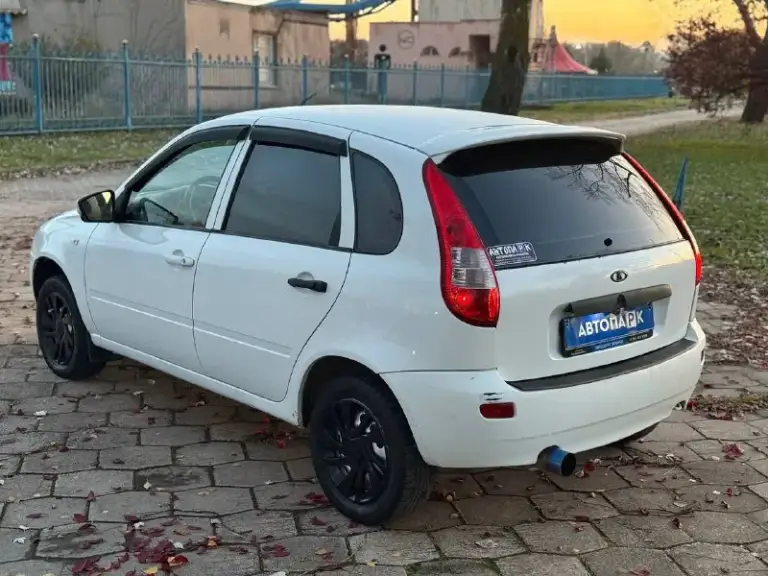 🇷🇺 Lada kalina

💰Цена: 280 000р
🏢Город: мариуполь
📅Год выпуска: 2011
🧾Пробег: 228 898 км.
⚙️Двигатель: 1.6 8v.
⛽Топливо: бензин
⚙️Кпп: механика

📞 Телефон:

+7-989-263-55-56
+7-949-727-41-51
+7-949-551-91-52

💾 Описание:

Отечественный хэтчбек
На все времена.

✔️ Кузов крепкий - стаканы, лонжероны и дно целые.

✔️ Двигатель после полного капремонта, работает отлично, без расхода и течей масла.

✔️ Техническая часть без нареканий, полностью обслужена.
✔️ Электроусилитель руля, сигнализация, центральный замок, хорошая музыка.
Новая зимняя резина.

Улица шевченко 269

⚠️Бесплатно доставим этот или другой автомобиль в донецк, макеевку, бердянск, мелитополь и другие города новых территорий после детального видеообзора со всевозможными диагностиками⚠️ - фотография - 6