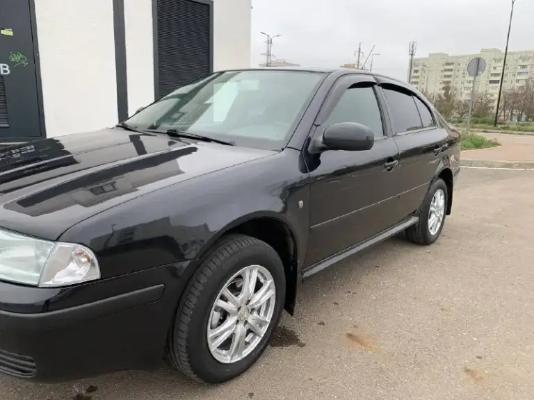 Skoda octavia tour 1.6 mpi 2010
Год 2010
Всего 2 владельца за все время
Все стёкла заводские
Пробег 266т
Автомобиль отличном состоянии
Технически автомобиль в хорошем состоянии
По кузову выглядит как на фото без дефектов
Салон также в отличном состоянии
Сигнализация с автозапуском парк tronic
Климат контроль подогрев сидений

Остальные вопросы по телефону
+79496347909
Г. Мариуполь
Цена 650 - фотография - 9