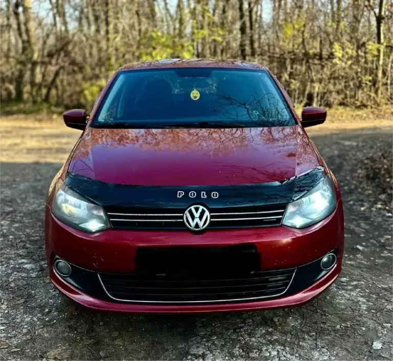 🔥💥🔥💥🔥💥
Цена.650тыс. Руб.
Очень очень срочно цена только сегодня.
Volkswagen polo 2013год.
1.6 Mpi, механика.
Пробег 273тыс. Км.
Авто не из под такси и не когда там не была
Автотека зеленейшая🌿🌿
Машина в очень хорошем состоянии вложений не требует не каких. Кузов без гнили и ржавчины. Выглядит хорошо и красиво как на фото.
# Работает отлично самый лучший и надежный в линейке 1.6 mpi, коробка 5ст. Механика в отличном состоянии. Ходовая тоже в полном порядке. Не давно поменяно масла фильтра. Салон чистый и ухоженный. Хорошая комплектация.
Кондиционер заправлен холодит хорошо, гур, подогрев сидений, эл. Подогрев лобового стекла, и зеркал,4эл. Стеклоподьемника, эл. Зеркала, авс, текшен-контоль, подушки безопасности,2х диновая магнитола на android системе, литые диски на зимнее резине, тонеровка,2 ключа.
Документы в полном порядке юредически чистая. Любое переоформление. Хоть по дкп хоть через мрео. Осмотр донецк
+79497946634
+79895340753 Телегр
📲 Tg: vvv
📞 Звоните: +7(949)7946634 - фотография - 2