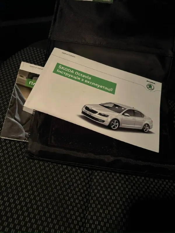 Продам skoda octavia 1.4 tsi mt цена: 1.000.000 руб торг в очень хорошем состоянии. Машина ухожена и обслужена от а до я. Менялась поршневая, вкладыши, ревизия головки! Пробег оригинал, не скручен. Все жидкости свежие, все обслужено. Что было поменяно: - новые подушки двигателя - стойки стабилизатора - рулевые тяги и наконечники (рейка отреставрирована) - развал схождения сделан - резина 3 комплекта (два комплекта дисков) - установлена хорошая музыка, андроид магнитола! (штатную отдам!) обработана полностью! В ближайшее время без вложений! - картридж турбины заменен не так давно! Масла не берет от слова совсем! На машине не летаю, это 1.4 не 2.0!(все разумно) - дорогая тонировка сзади - подкапотка чистая, все сухое (слежу за этим и во время устраняю течи!) - ролики и ремни заменил около 7 тыс назад. Описывать очень долго, готов для личных встреч, убедитесь сами. С продажей авто сильно не спешу, езжу каждый день! +79490425668
📞 Звоните: +7(949)0425668 - фотография - 7