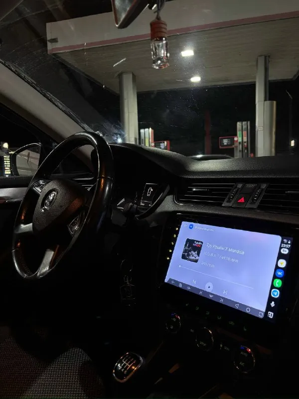 Продам skoda octavia 1.4 tsi mt цена: 1.000.000 руб торг в очень хорошем состоянии. Машина ухожена и обслужена от а до я. Менялась поршневая, вкладыши, ревизия головки! Пробег оригинал, не скручен. Все жидкости свежие, все обслужено. Что было поменяно: - новые подушки двигателя - стойки стабилизатора - рулевые тяги и наконечники (рейка отреставрирована) - развал схождения сделан - резина 3 комплекта (два комплекта дисков) - установлена хорошая музыка, андроид магнитола! (штатную отдам!) обработана полностью! В ближайшее время без вложений! - картридж турбины заменен не так давно! Масла не берет от слова совсем! На машине не летаю, это 1.4 не 2.0!(все разумно) - дорогая тонировка сзади - подкапотка чистая, все сухое (слежу за этим и во время устраняю течи!) - ролики и ремни заменил около 7 тыс назад. Описывать очень долго, готов для личных встреч, убедитесь сами. С продажей авто сильно не спешу, езжу каждый день! +79490425668
📞 Звоните: +7(949)0425668 - фотография - 9
