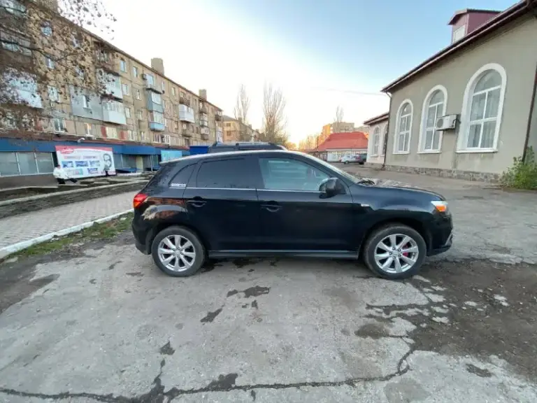 Продам mitsubishi outlander sport, 2 литра, пробег 160 000. На полном ходу, обслужен.
Цена 1 250 000, торг. Город торез.
+79493667672
📲 Tg: @iliya_iluxa
📞 Звоните: +7(949)3667672 - фотография - 5