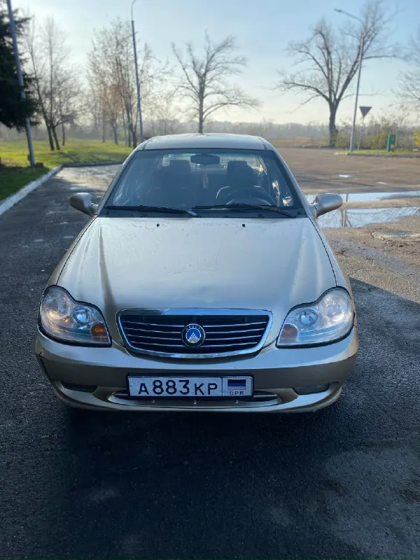 Продажа по тп(тех. Паспорту) цена 115.000₽/торг у капота geely ck 2012г двигатель 1.5, газ/бензин, чуть поддымливает, едет хорошо, 116.000тыс пробега. Коробка 5-ти ступка без нареканий по ходовке на 4, но стучит рейка по кузову сгнили арки задние, по днищу целая, стаканы целые. По электрике работает все, поворотники, свет, аварийка, печка жарит, дворники и т. Д. По комплектации: эл. Регулировка зеркал, эл. Регулировка фар, кондиционер учет днр и укр находится в г. Донецк, пролетарский район. +79494282029
📞 Звоните: +7(949)4282029 - фотография - 1
