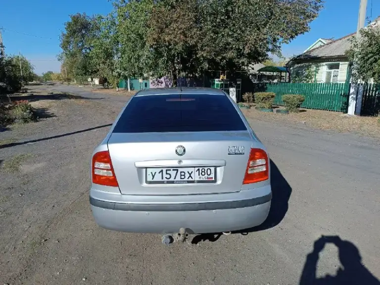 Продам skoda тур 2008г двигатель 1,6 пробeг pодной 350 000 все стекла и железо оригинальные. Аккумулятор новый, на гарантии. Стоики амортизаторов все новые. Новый блок термостата с термостатом и датчиками, новый антифриз. Салон без потертостей, за исключением некоторых пластиковых деталей. Ходовая в порядке. Кондиционер заправлял летом, работает прекрасно. В двигатель никто не лазил, все заводское. Сигнализация с автозапуском цена 555 000 торг. Снежное +79493260713
📞 Звоните: +7(949)3260713 - фотография - 3