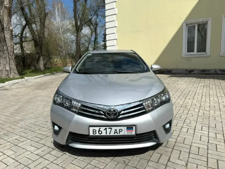 Срочно. Toyota corolla xl 2013 г. В, единственный владелец с автосалона, продавать и показывать буду лично. Покупалась по месту, есть все чеки, квитанции и сервисные книжки ещё тех времен. Записан 29 ноября на оформление, будет на 180 регионе, если клиент найдётся ранее - поставлю сразу же на вас. Двигатель - 1,3 л, бензин, мкпп. Родной пробег - 255 тыс км. Есть два комплекта хорошей резины, литые диски, вторые коврики и прочие. Цена, 1.1 млн руб (с хорошим торгом) продажа по причине покупки нового кроссовера, губы не марафетил, всё как есть. Находится в г макеевка, тел +79493318532, на номере есть «telegram», или же второй +79493318534
📞 Звоните: +7(949)3318532 - фотография - 3