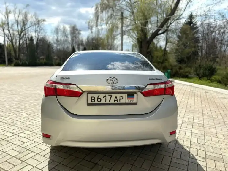 Срочно. Toyota corolla xl 2013 г. В, единственный владелец с автосалона, продавать и показывать буду лично. Покупалась по месту, есть все чеки, квитанции и сервисные книжки ещё тех времен. Записан 29 ноября на оформление, будет на 180 регионе, если клиент найдётся ранее - поставлю сразу же на вас. Двигатель - 1,3 л, бензин, мкпп. Родной пробег - 255 тыс км. Есть два комплекта хорошей резины, литые диски, вторые коврики и прочие. Цена, 1.1 млн руб (с хорошим торгом) продажа по причине покупки нового кроссовера, губы не марафетил, всё как есть. Находится в г макеевка, тел +79493318532, на номере есть «telegram», или же второй +79493318534
📞 Звоните: +7(949)3318532 - фотография - 4