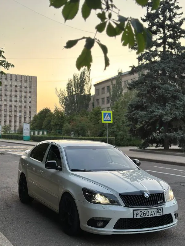 Skoda octavia a5 vrs
2012Г / 193т пробег.
Машина обслужена.
320 Сил.
Масла везде поменяны.
Ходовая в порядке, стоят кайловеры регулируемые подвеску по высоте.
Новые etuners катушки/свечи новые.
Мультимедиа установлена и камера заднего хода.
Выхлоп спокойный комфортный.
Машина без штрафов и запретов.
Сел поехал.
Цена: 1.300.000 торг присутствует.
Г. Донецк
Телеграмм: @intelegent9
Номер: +7 918 596 5802
📲 Tg: @borets66
📞 Звоните: +7(918)5965802 - фотография - 4