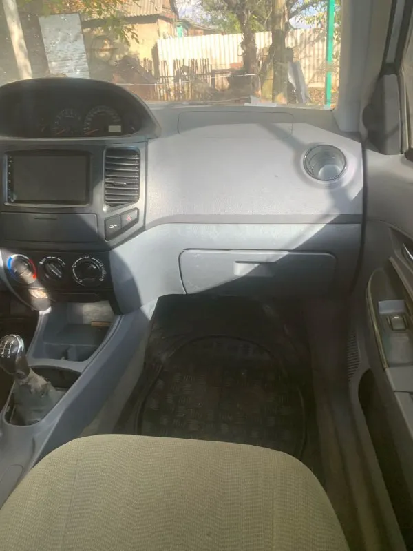 Продам geely mk 2012 г
Поставлен новый двигатель
Нужно сделать сцепление и тормоза
Заводиться отлично, из- за сцепления не на ходу
По кузову есть места с рыжиками, порог целый, не гнилой и не гнутый
Ходовка перебрана
Стоит - в птс не вписана
Отдам всесезонку на штампах в подарок
Цена 200.000
Осмотр в иловайске
Документы в порядке, стоит на учёте
+ 79493652439
📲 Tg: @tyttopreklama
📞 Звоните: +7(949)3652439 - фотография - 1