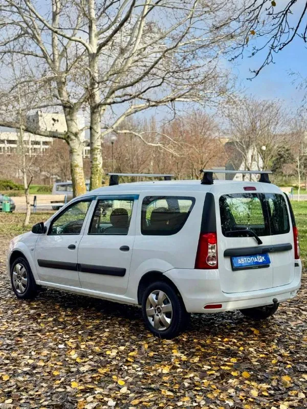 🚙 Lada largus

💰Цена: 630 000р.
🏢Город: мариуполь
📅Год выпуска: 2014
🧾Пробег: 199 990 км.
⚙️Двигатель: 1.6 8v.
⛽Топливо: бензин
⚙️Кпп: механика

📞 Телефон:

+7-949-727-41-51
+7-989-263-55-56
+7-949-551-91-52

💾 Описание:

Очень надежный, экономичный и дешёвый. .. Ge:url('//telegram. Org/img/emoji/40/e29c85.png')">✅ родные стёкла, включая лобовое.
✅ Оригинальный пробег.
✅ Техническая часть на 5+.
✅ Родная краска (1 косметический окрас).

⚙️ Двигатель renault k7m 1.6 8 клапанный, самый надежный в линейке, коробка переключает идеально. Вложений не требует.

🎧 Магнитола с usb, гур, abs, кожаный руль, подушка безопасности, центральный замок, дуги на крыше.

Улица шевченко 2️⃣6️⃣9️⃣

🏦 Возможна продажа в кредит по двум документам. - фотография - 6