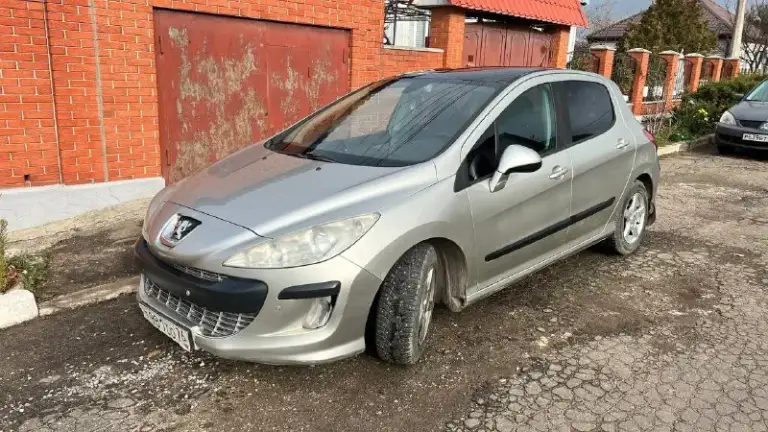 Продам peugeot 308,год 2008, двигатель 1.6, пробег 177 тыс. Км, коробка автомат, электрозеркала, подогревы сидений, климат контроль, ходовые огни, панорамная крыша, двигатель после ремонта, лобовое под замену, машина на ходу, но надо заниматься. Цена 400 000 рублей. Находится в мариуполе, осмотр парк веселка.
Телефон +79496194080
📲 Tg: @denis_mpl
📞 Звоните: +7(949)6194080 - фотография - 1
