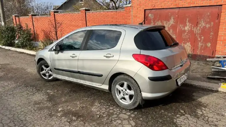 Продам peugeot 308,год 2008, двигатель 1.6, пробег 177 тыс. Км, коробка автомат, электрозеркала, подогревы сидений, климат контроль, ходовые огни, панорамная крыша, двигатель после ремонта, лобовое под замену, машина на ходу, но надо заниматься. Цена 400 000 рублей. Находится в мариуполе, осмотр парк веселка.
Телефон +79496194080
📲 Tg: @denis_mpl
📞 Звоните: +7(949)6194080 - фотография - 3